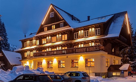 Hotel Mikulášska chata *** - Jasná -exterior- winter