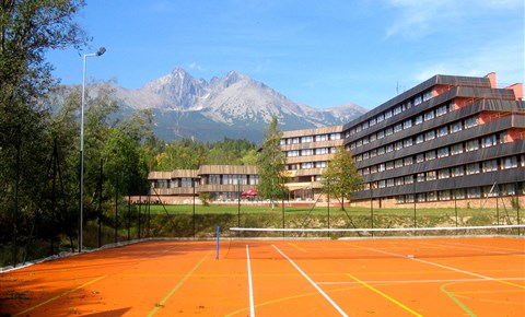 Hotel Titris *** - Vysoké Tatry -Tatranská Lomnica -wewnetrzne - lato